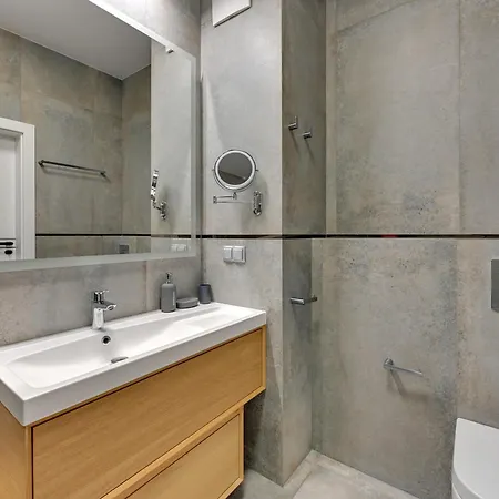 Comfort Botanika Apartamento *